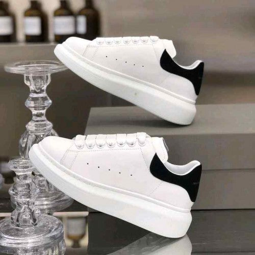 Alexander MCQueen White-Black full accessories