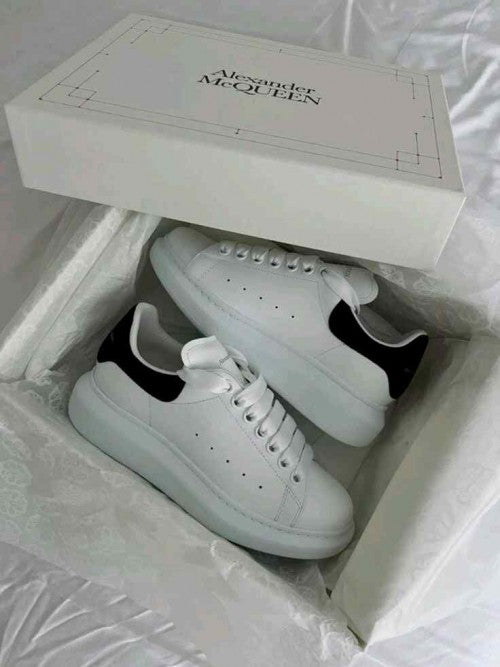 Alexander MCQueen White-Black full accessories