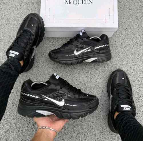 nikee Initiator Black Grey Silver