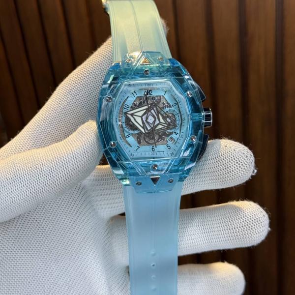 Hublo_t Big Bang Slang Chronograph