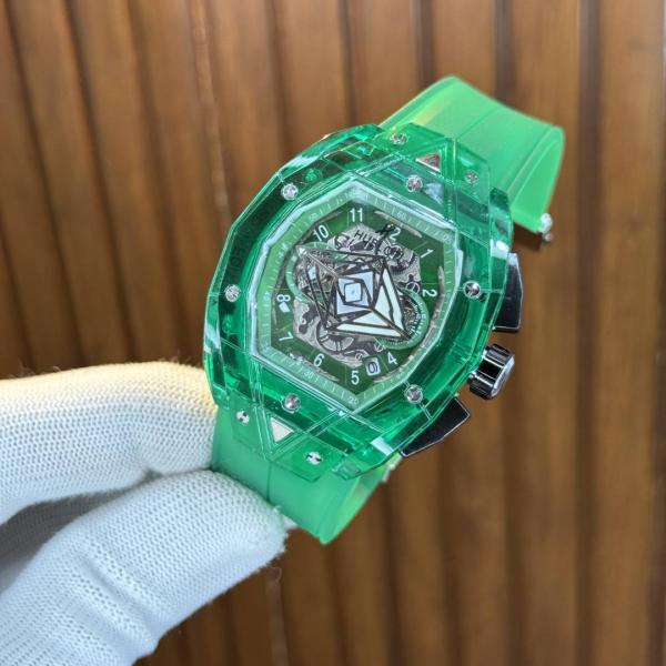 Hublo_t Big Bang Slang Chronograph