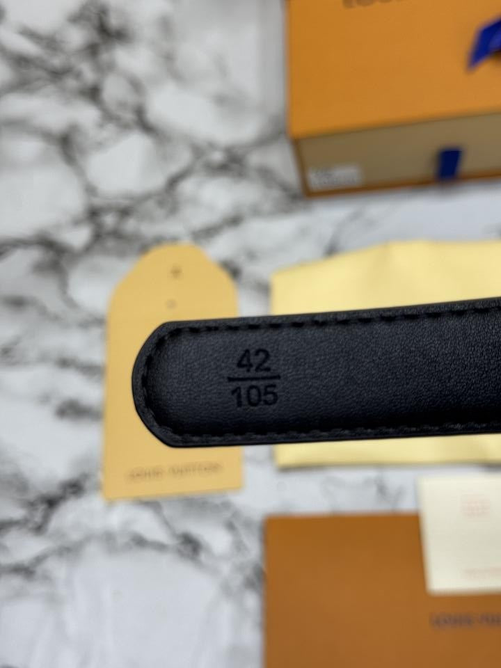 Loui_s_Vuitton Crystal Lv Buckle Leather Belt With Box And Dust Bag Including Carry Bag (9)