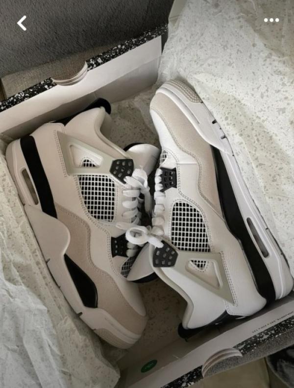 Jordan 4 Military Black Semi UA quality with special box 163