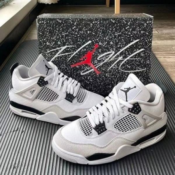 Jordan 4 Military Black Semi UA quality with special box 163
