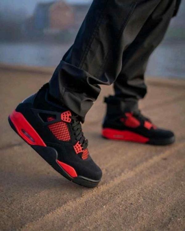 Jordan 4 Red Thunder Semi ua quality 572