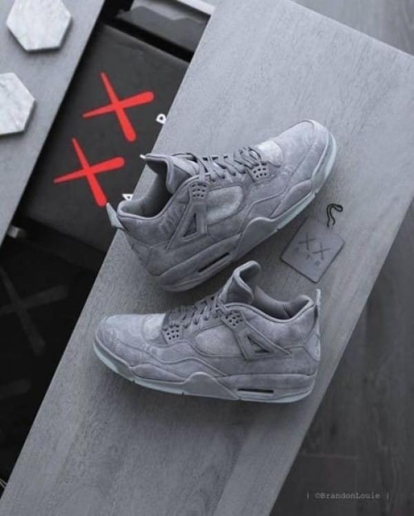 Jordan 4 Kaws Grey Semi ua quality with special box 584