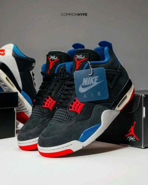Jordan 4 Rare Air 585