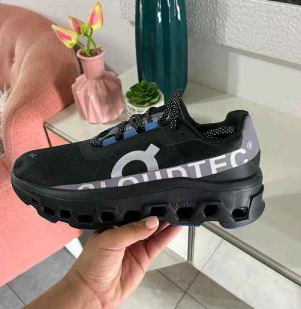 On Cloud Monster Mist Blueberry Running 583