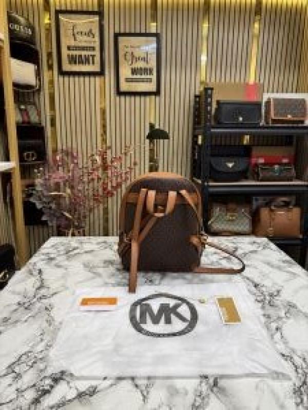 Michael_Kors Jaycee Premium Quality Bagpack With Dust Bag (Coffee Brown) (V-22M07)