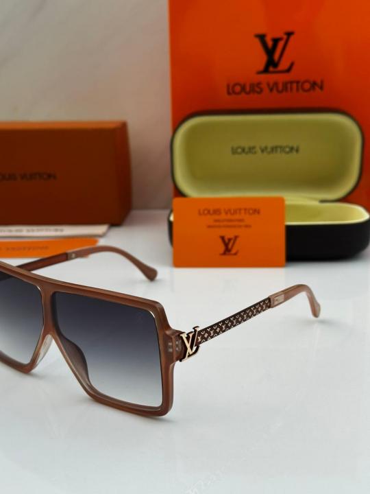 LOUI_S VUITTON SUNGLASS D-35
