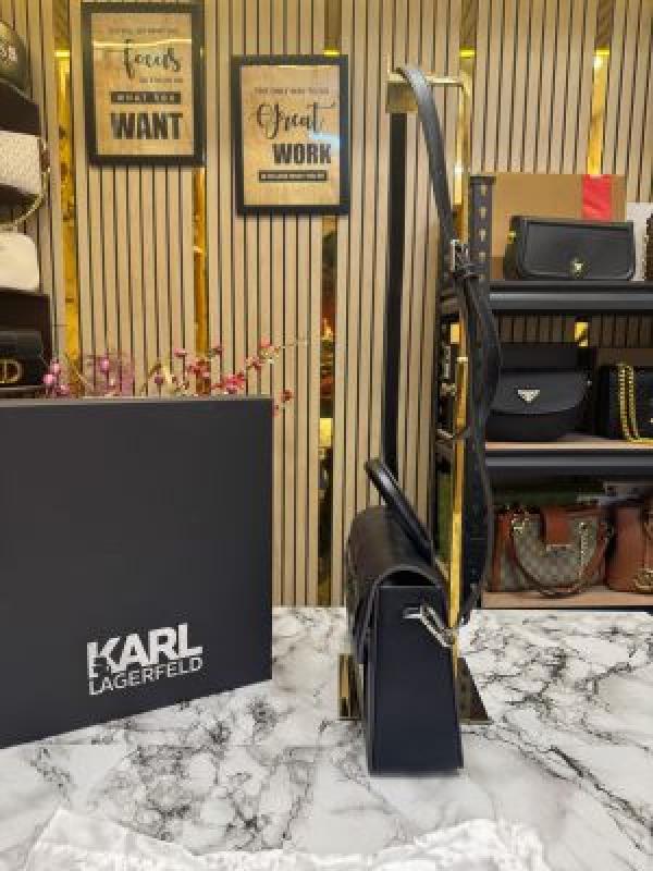 Karl lagerfeld KKushion Pleated Shoulder Bag With Box And Dust Bag (Black) (V-KA669)