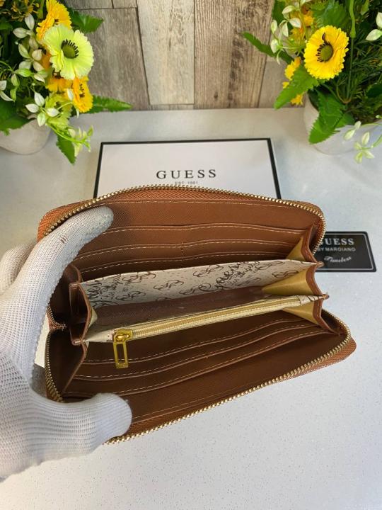 GUESS PREMIUM WOMENS ZIPPER WALLET WID OG BOX ETC 2