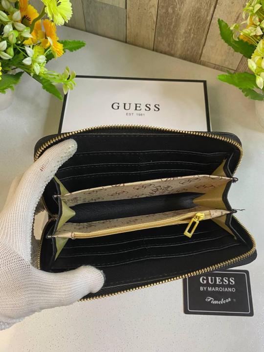 GUESS PREMIUM WOMENS ZIPPER WALLET WID OG BOX ETC 6