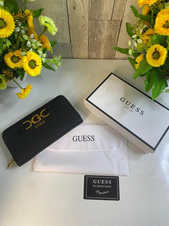 GUESS PREMIUM WOMENS ZIPPER WALLET WID OG BOX ETC 8