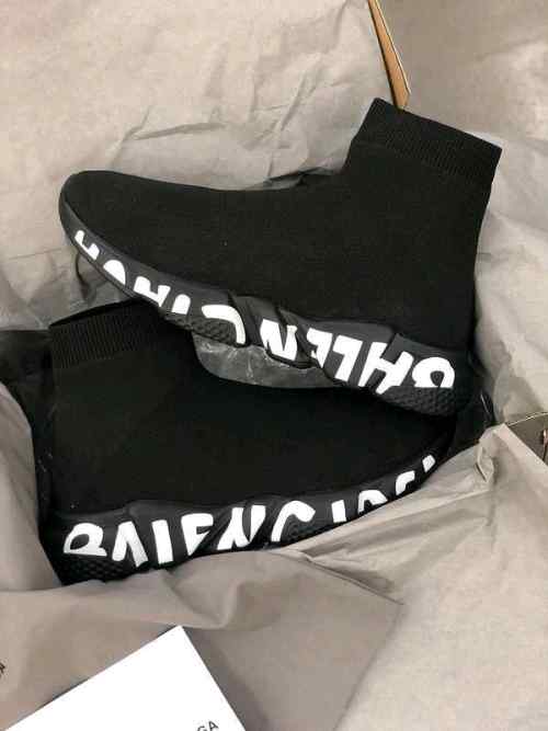 Balenciagaa Speed Runners Graffi black