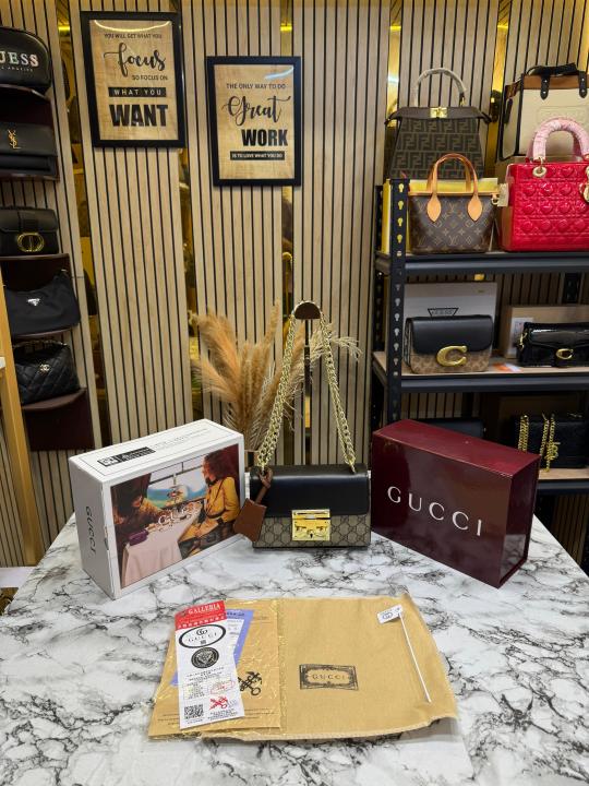 Gucci_Padlock_Shoulder_Bag_With_Double_Og_Box_And_Dust_Bag(Black)