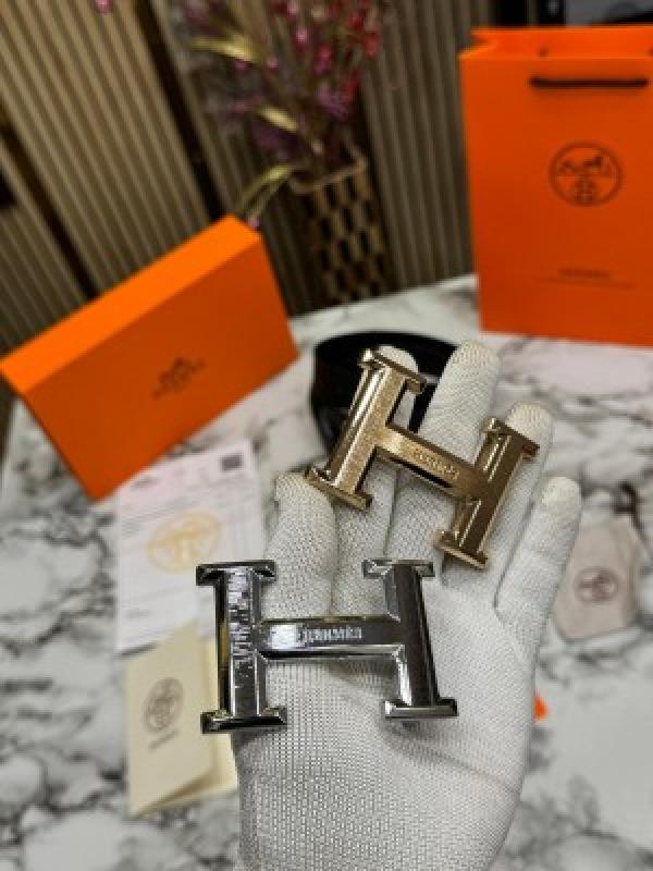 HERME_S BELT COMBO  WITH CARRY BAG AND DUST BAG WITH CARD AND BILL WITH OG BOX HS-3