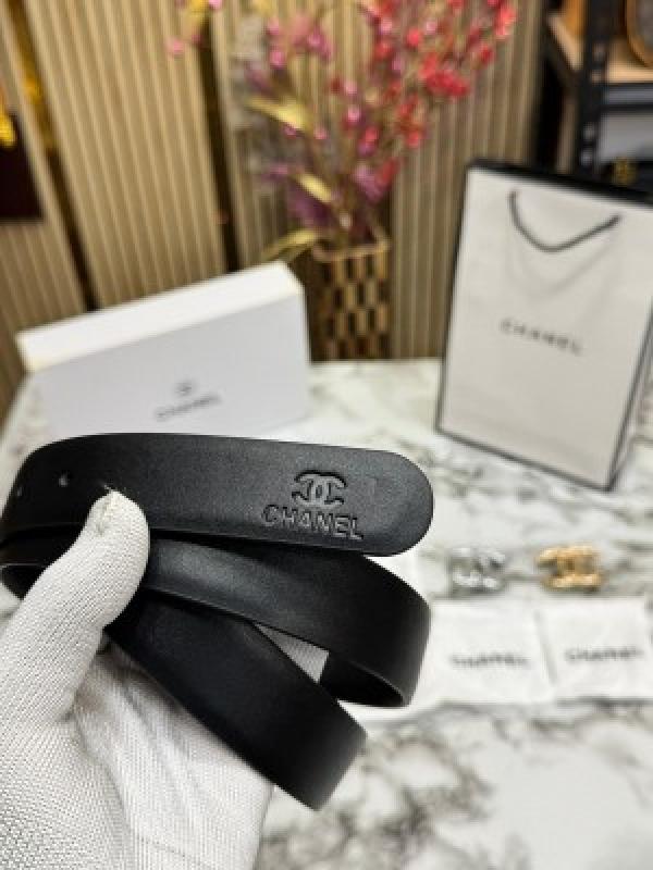 CHANE_l BELT COMBO PREMIUM  WITH OG BOX DUST BAG & CARRY BAG