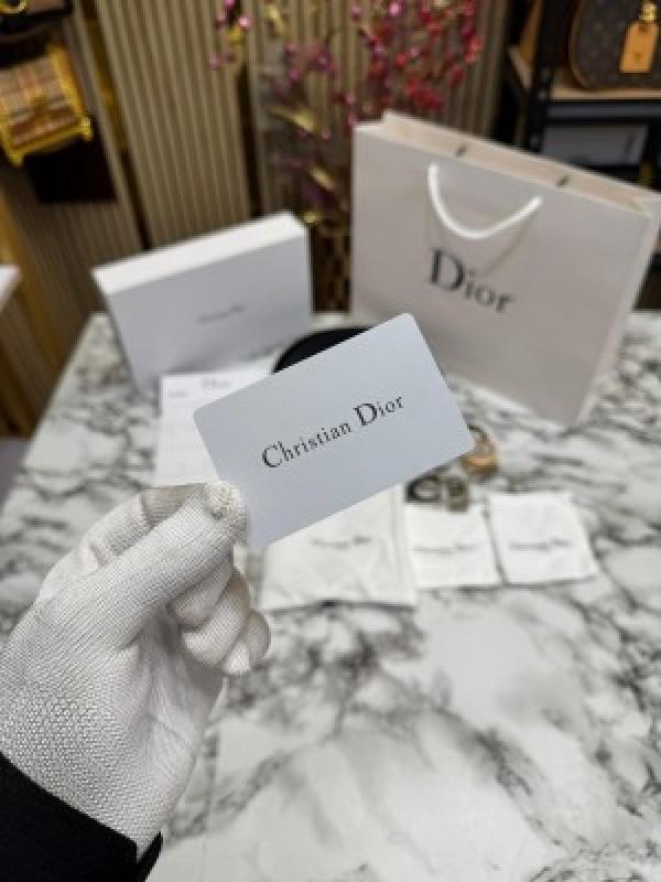 CHRISTIAN_DIOR_BELT_COMBO_PREMIUM_QUALITY_WITH_OG_BOX_AND_CARRY_BAG_(CD)