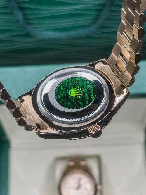 Rolex_Daydate Green dail shade 30F5