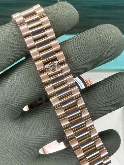 Rolex_Daydate Green dail shade 30F5