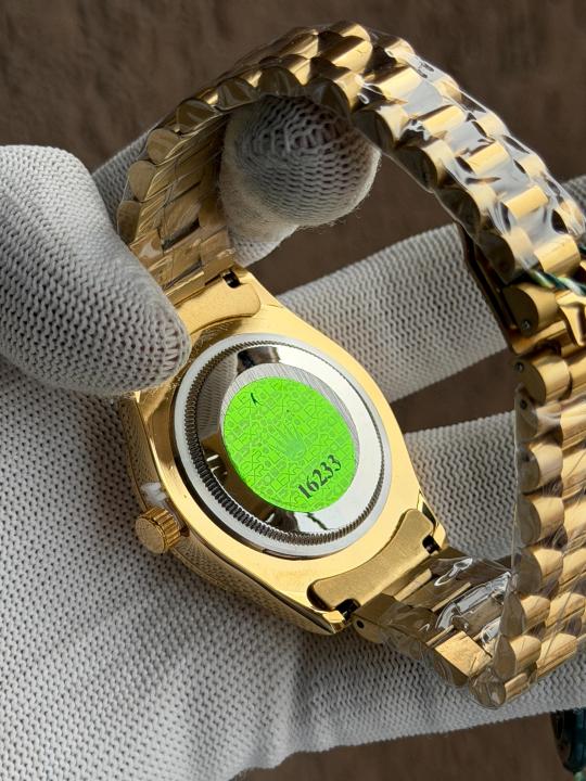 ROLEX_DAYDATE_GOLD_WHITE_DIAL_AT299