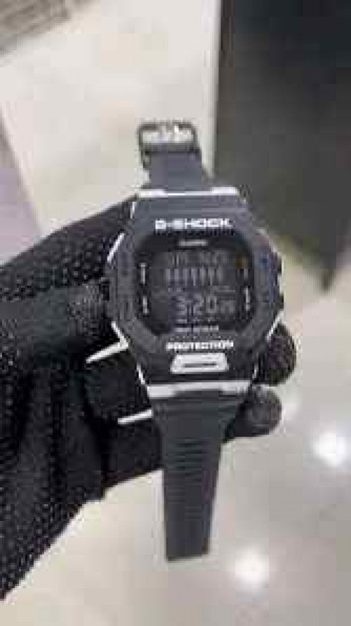 CASIO G-SHOCK GBD-200 SM
