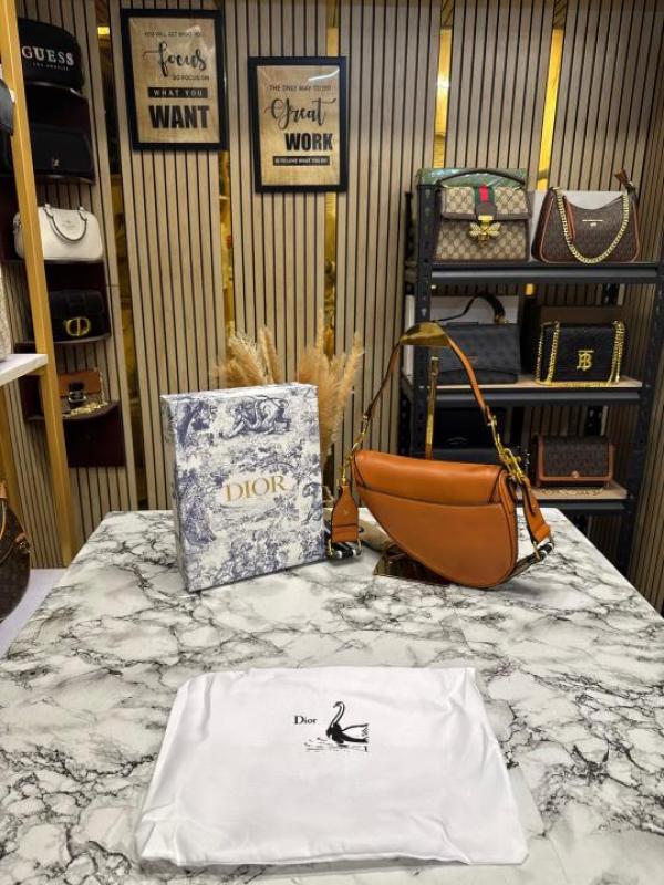 Christian_Dior_Saddle_With_Crossbody_Bag_With_Box_And_Dust_Bag_(Brown)