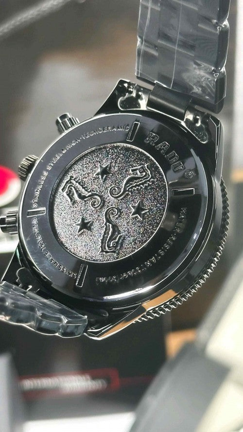 RADO_ CAPTAIN COOK BLACK GREEN DIAL