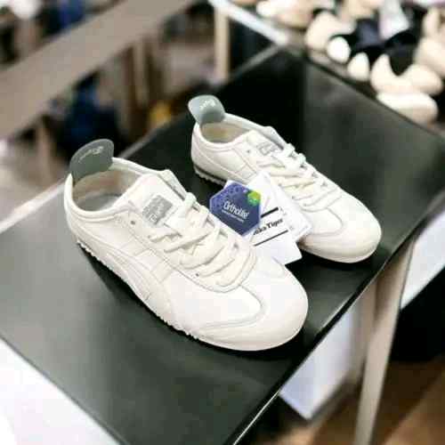 Onitsukaa Tiger Mexico 66 Cream Grey Sage fix