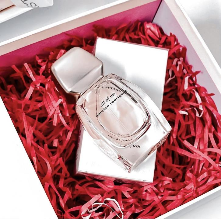 ALL OF ME BY NARCISO RODRIGUEZ