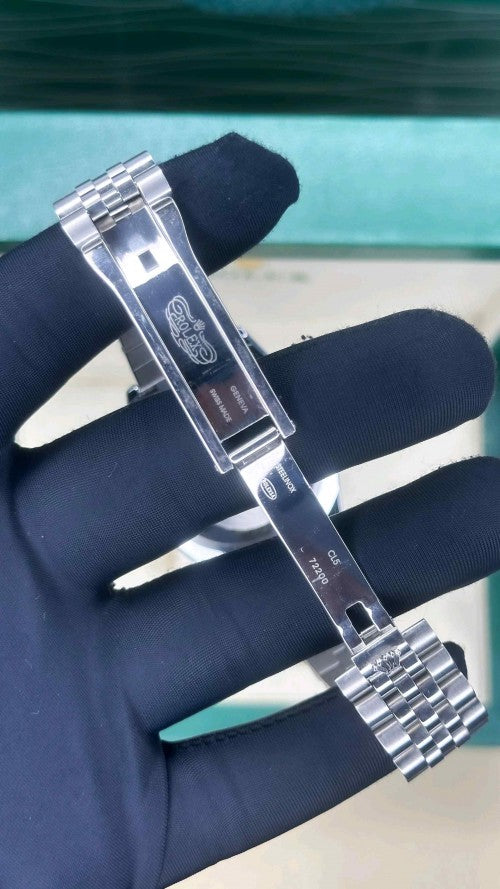 rollex_date just silver black
