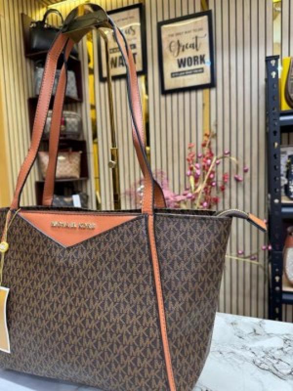 MICHAEL_KORS WHITNEY SIGNATURE SHOULDER BAG WITH DUST BAG PREMIUM QUALITY (COFFEE BROWN) (V-0679)