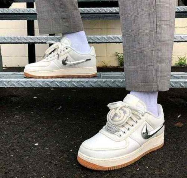 Airforce 1 Low Travis Scott Sail With Grey Box  225
