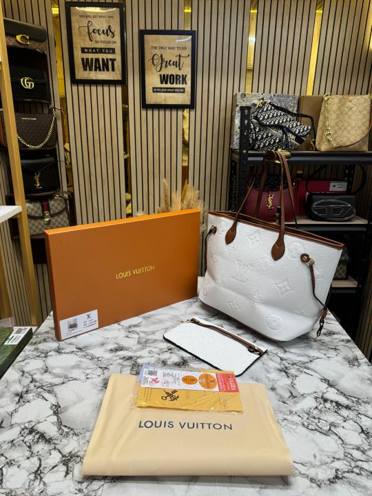 Loui_s Vuitton Neverfull Embossed Premium Quality Tote Bag With Box And Dust Bag (White)
