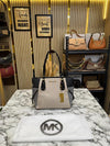 Michael_Kors Voyager Premium Quality Tote Bag With Dust Bag (Black)
