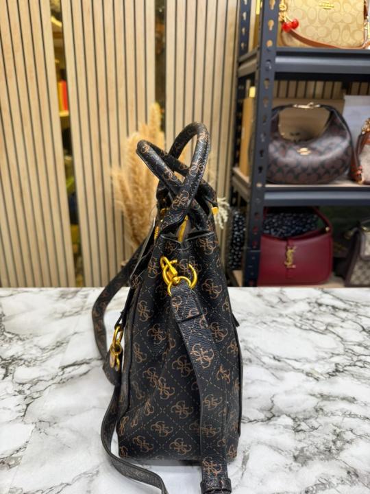Guess Emera Logo Satchel Monogram Hand Bag With Dust Bag (Coffee)