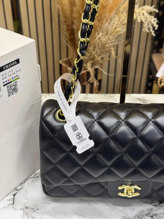 Chane_l Quilted Flap Closure CC Logo With Original Packaging (Black-1112)