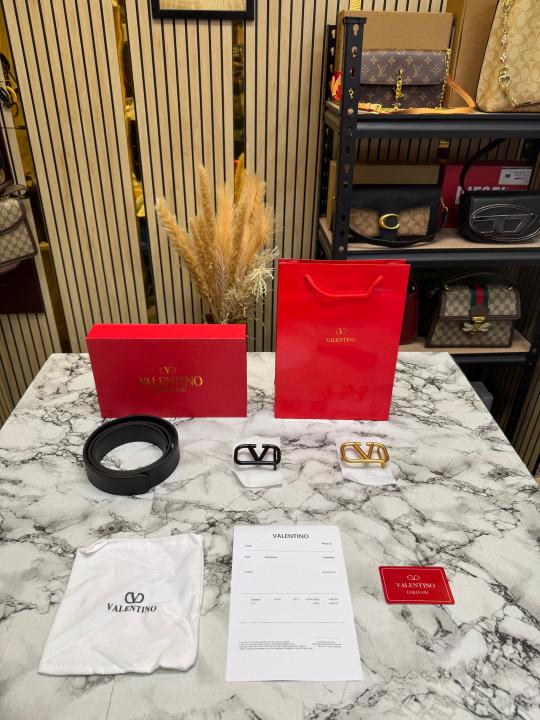 VALENTIN_O_PREMIUM_BELT_COMBO_WITH_TWO_SET_OF_BUCKLE_INCLUDING_BOX_AND_DUSTBAG_(BLACK)