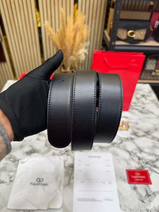 VALENTIN_O_PREMIUM_BELT_COMBO_WITH_TWO_SET_OF_BUCKLE_INCLUDING_BOX_AND_DUSTBAG_(BLACK)