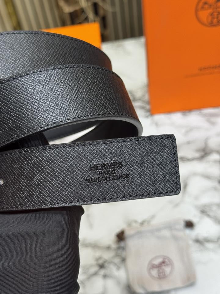HERME_S BELT COMBO  WITH CARRY BAG AND DUST BAG WITH CARD AND BILL WITH OG BOX HS-12