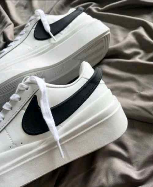 nikee blazer phantom low white black