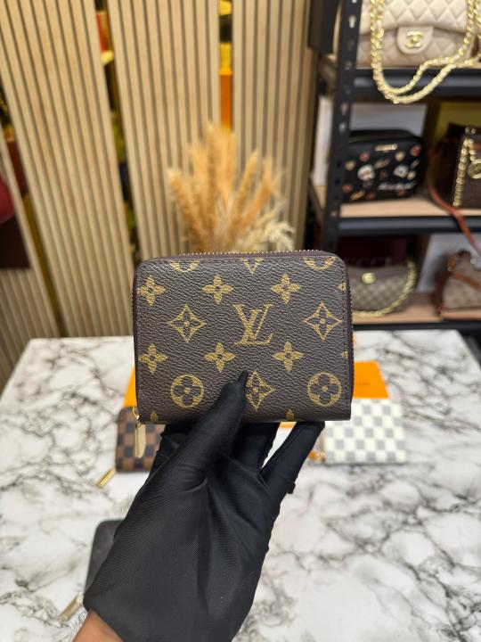 Loui_s Vuitton Classic Monogram Compact Zip Wallet (Brown) (60067)