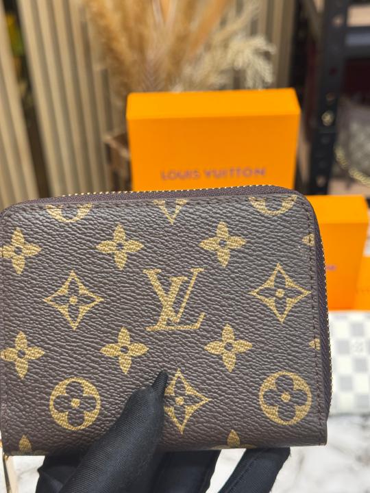 Loui_s Vuitton Classic Monogram Compact Zip Wallet (Brown) (60067)