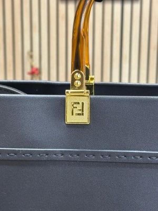 Fendi_Sunshine_Large_Tote_Bag_With_Dustbag_Including_Card_(Black)