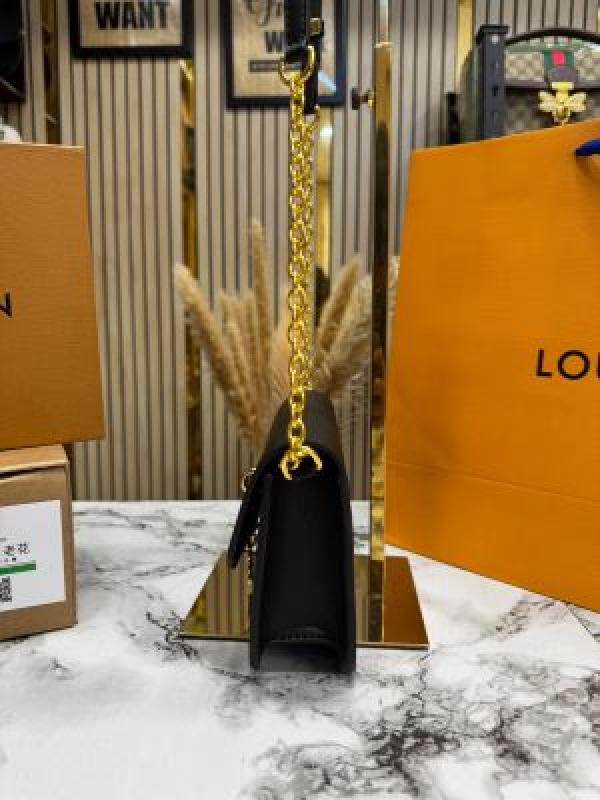 loui_s vuitton bloom shoulder bag with double og box and dust bag includes carry bag (14564-black)