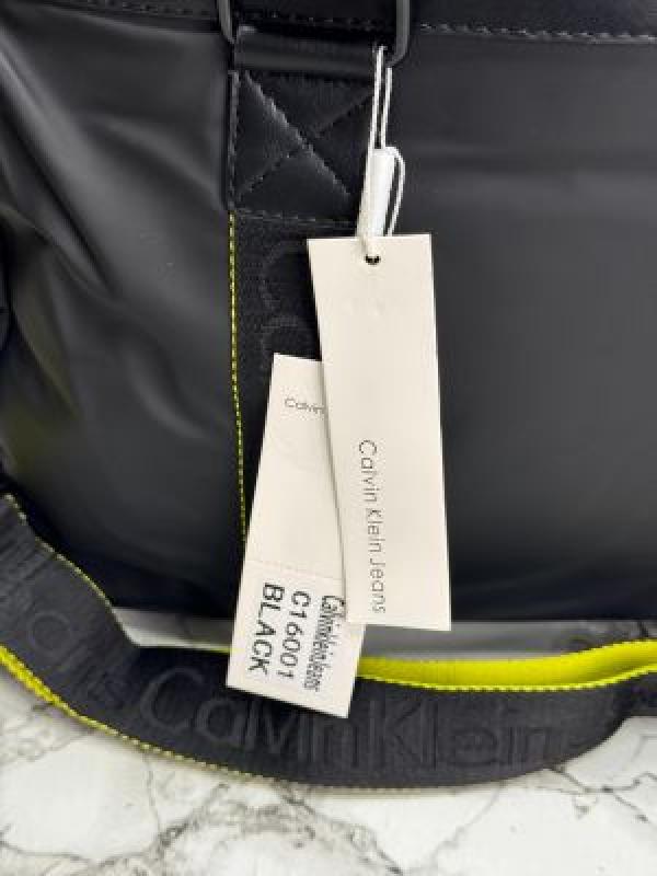 Calvin_Klein Premium Quality Duffle Travel Bag (C16001-Black)