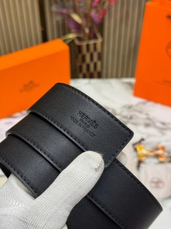 HERME_S BELT COMBO  WITH CARRY BAG AND DUST BAG WITH CARD AND BILL WITH OG BOX HS-8