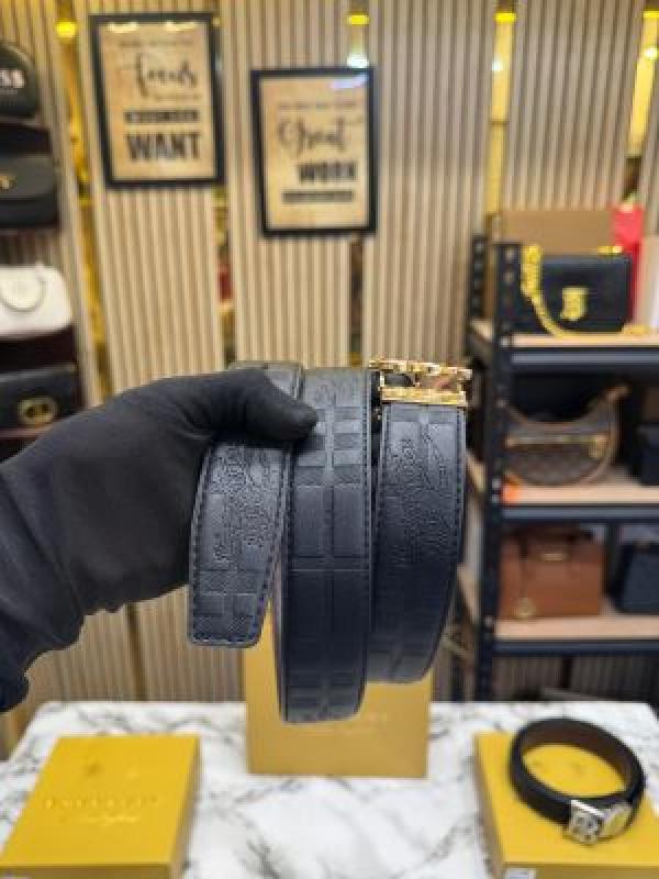 Burberr_y Luxury Leather Belt Gold TB Buckle with Box Dust Bag & Carry Bag (23-1)