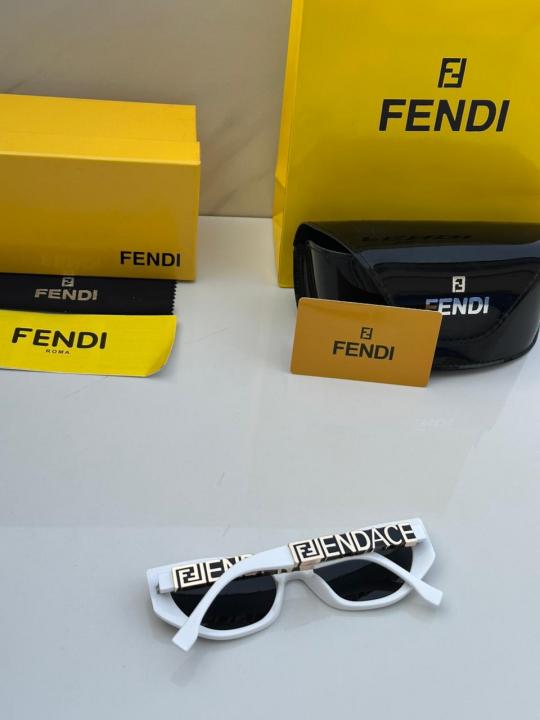 Fand_dy SUNGLASS D 408